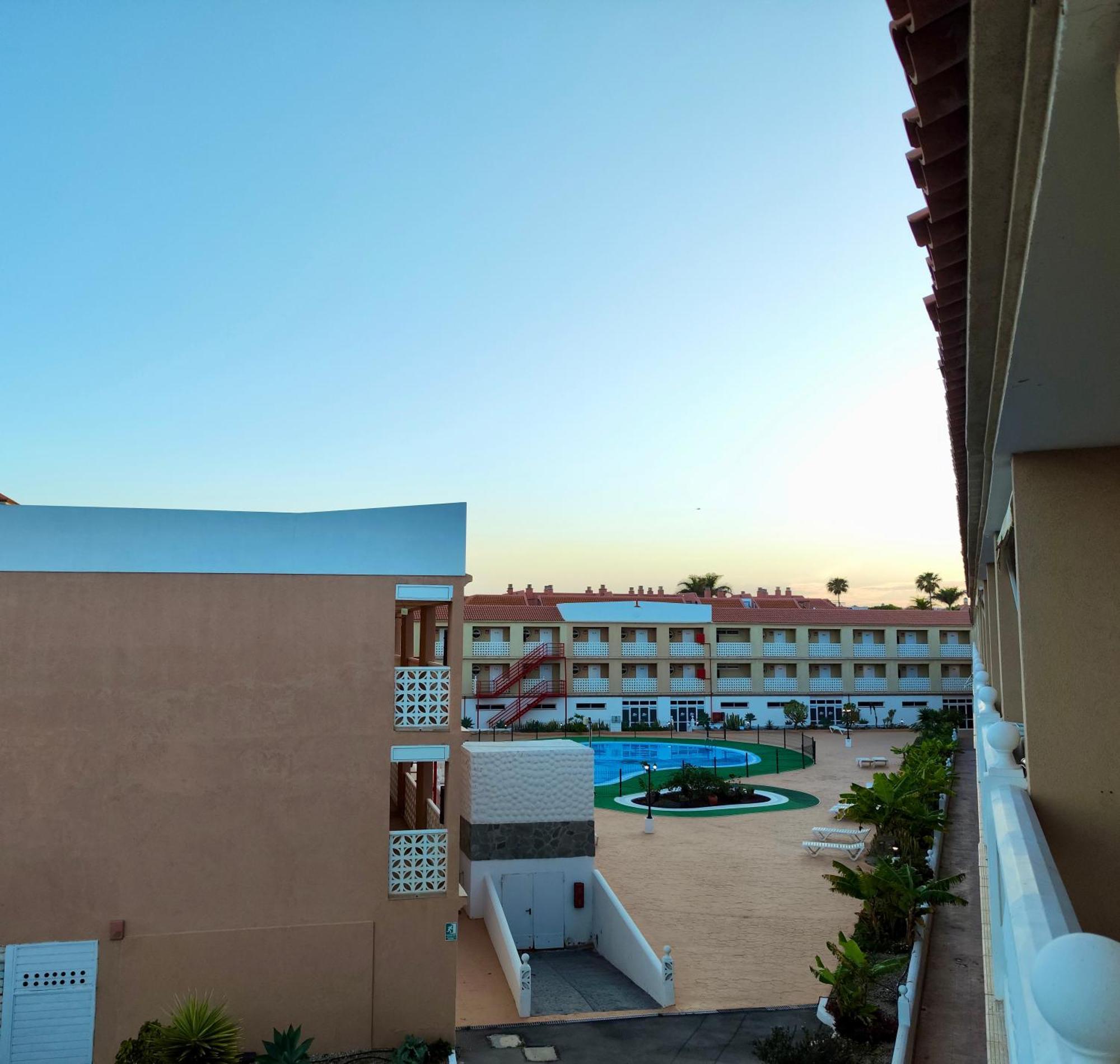 Encantador Estudio Con Terraza Privada Y Espectaculares Vistas Al Mar En Costa Del Silencio, Cerca De Los Cristianos Extérieur photo